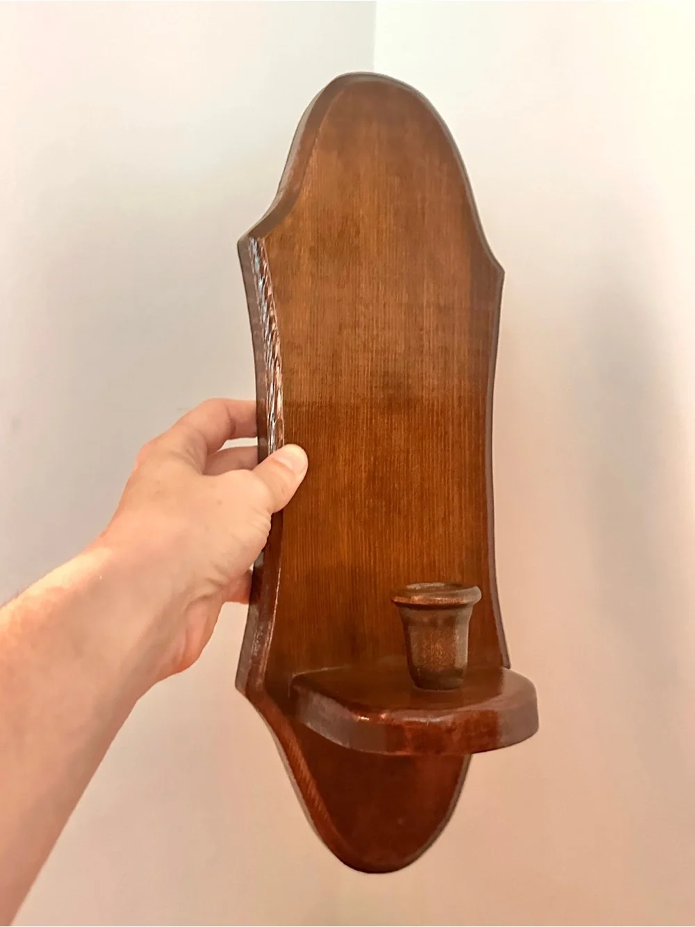 Vtg wood candle sconce with curved edge